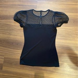 Express Mesh shoulder top
